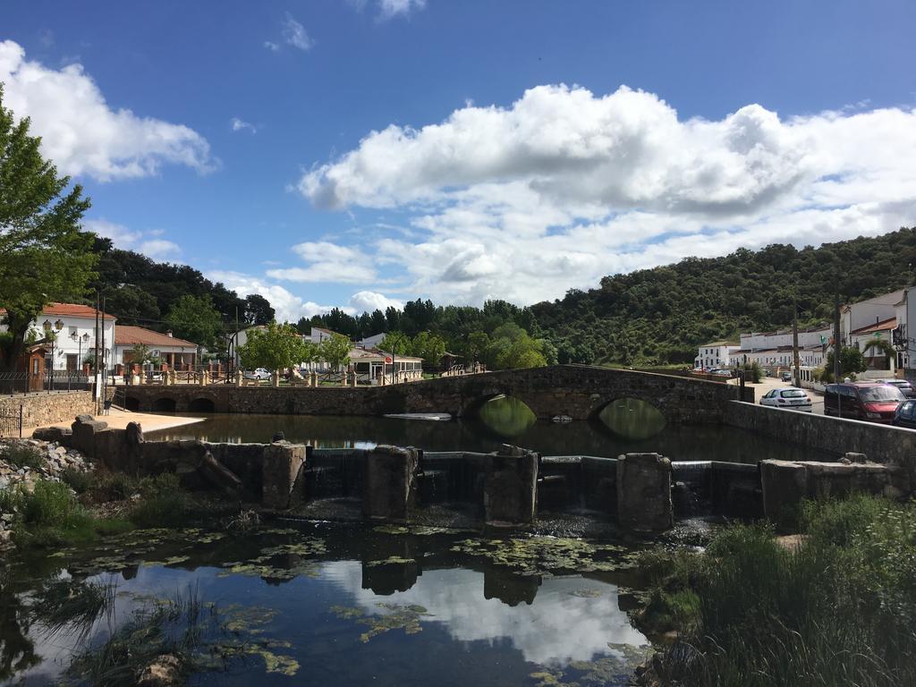 Casa Rural Nacimiento del Huéznar - Tomillo 17 San Nicolás del Puerto Esterno foto